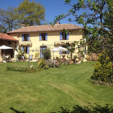 Domaine Le Chec Bed & Breakfast Saint-Ost Luaran gambar